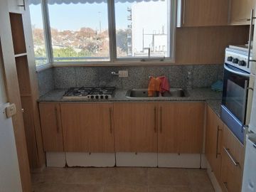 Venta Semipiso de 4 ambientes