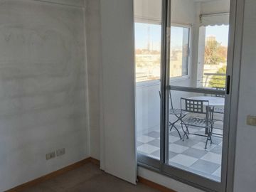 Venta Semipiso de 4 ambientes