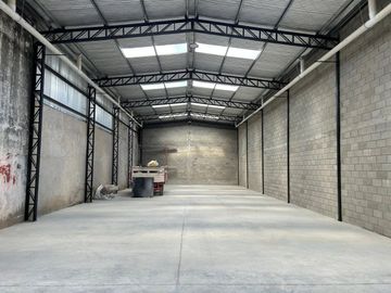 Alquiler de galpon Ruta 8 Pilar