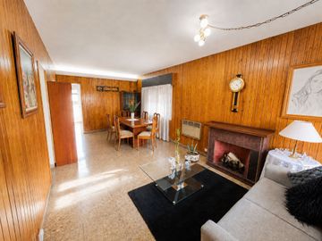 CASA 4 AMB EN VENTA SAN JUSTO GRAN FONDO