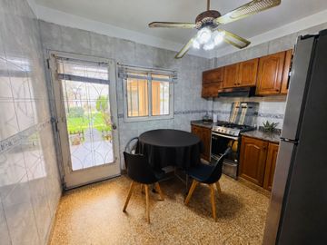 CASA 4 AMB EN VENTA SAN JUSTO GRAN FONDO