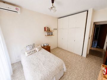 CASA 4 AMB EN VENTA SAN JUSTO GRAN FONDO