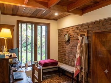 Casa en venta en Wilde con jardin