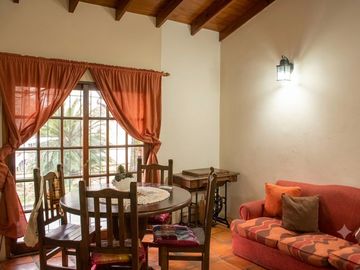 Casa en venta en Wilde con jardin