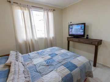 VENTA CASA + 3 DEPARTAMENTOS ORIENTADO A RENTA