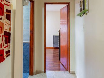 VENTA CASA + 3 DEPARTAMENTOS ORIENTADO A RENTA