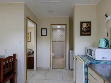 VENTA CASA + 3 DEPARTAMENTOS ORIENTADO A RENTA