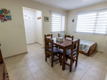 VENTA CASA + 3 DEPARTAMENTOS ORIENTADO A RENTA