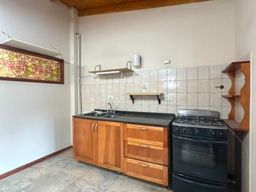 APTA CRÉDITO- PROPIEDAD 4 HABITACIONES CON PATIO