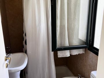 CHACRA EN VENTA PUERTO PANAL ZARATE C/ 2 CASAS