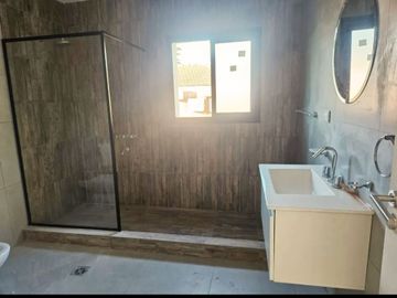 VENTA CASA 4 AMBIENTES COUNTRY BANCO PCIA MORENO