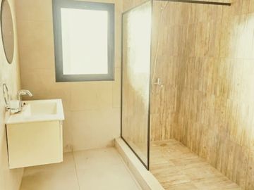 VENTA CASA 4 AMBIENTES COUNTRY BANCO PCIA MORENO