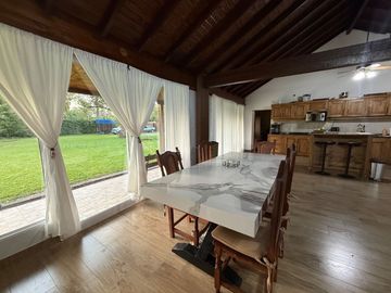 VENTA CASA QUINTA 4 AMB FCO ALVAREZ ACEPTA PERMUTA