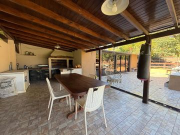 VENTA CASA QUINTA 4 AMB FCO ALVAREZ ACEPTA PERMUTA
