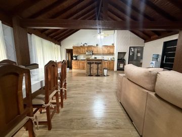 VENTA CASA QUINTA 4 AMB FCO ALVAREZ ACEPTA PERMUTA