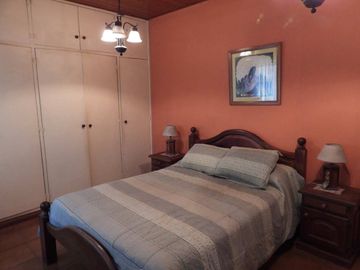 VENTA CASA 5 AMBIENTES ITUZAINGO NORTE