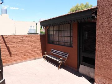 VENTA CASA 5 AMBIENTES ITUZAINGO NORTE
