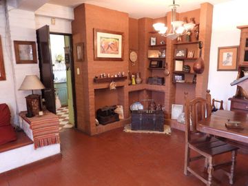 VENTA CASA 5 AMBIENTES ITUZAINGO NORTE