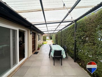 VENTA CASA EN CANNING REFACCIONADA A NUEVA