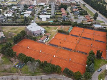 VENTA CASA EN CANNING REFACCIONADA A NUEVA