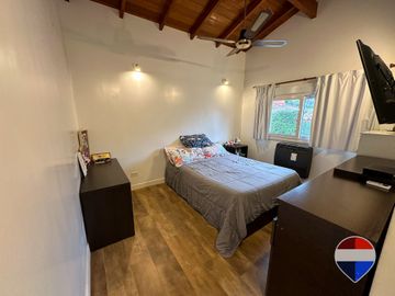 VENTA CASA EN CANNING REFACCIONADA A NUEVA