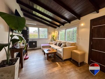VENTA CASA EN CANNING REFACCIONADA A NUEVA