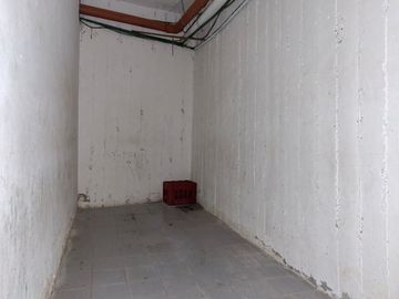 Venta local 390 mts2 en Punta Chica Victoria