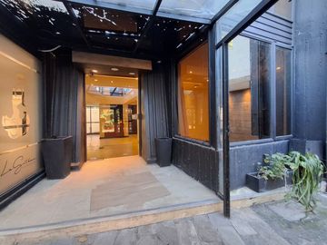 Venta local 390 mts2 en Punta Chica Victoria