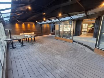 Venta local 390 mts2 en Punta Chica Victoria