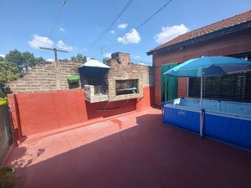 VENTA GALPON Y PH 3 AMBIENTES LOMAS DE ZAMORA