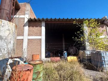 Venta 7 Hectáreas 7 Galpones Pareditas San Carlos