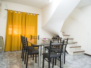 CASA 4 AMBIENTES VENTA AVELLANEDA