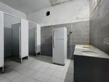 ALQUILER SUBSUELO + VIVIENDA IDEAL VS USOS COMERC