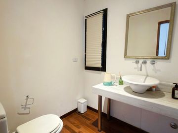 VENTA CASA 5amb B. SAN ISIDRO LABRADOR,DIQUE LUJAN