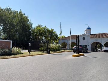 VENTA CASA 5amb B. SAN ISIDRO LABRADOR,DIQUE LUJAN