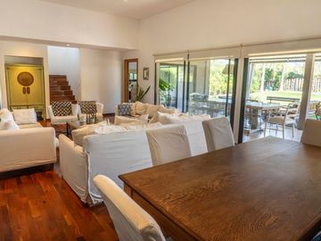 VENTA CASA 5amb B. SAN ISIDRO LABRADOR,DIQUE LUJAN