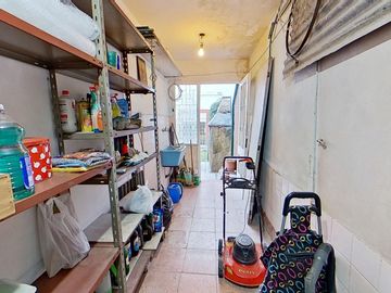 CASA EN VENTA 5 AMB FLORES / IDEAL TRES FAMILIAS!