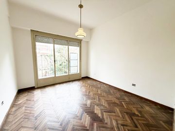 Venta depto 4amb Flores con Balcon