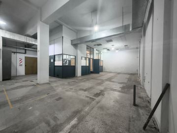 ALQUILER EDIFICIO ENTERO MULTIUSO EXC UBICACION