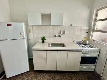 VENTA DPTO 3 AMB CONSTITUCION BALCON