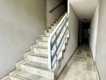 VENTA DPTO 3 AMB CONSTITUCION BALCON