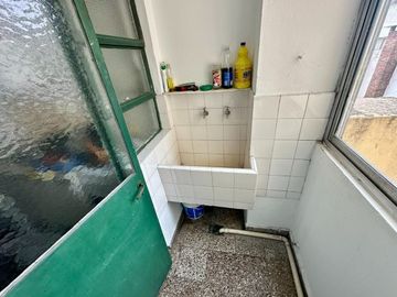 VENTA DPTO 3 AMB CONSTITUCION BALCON