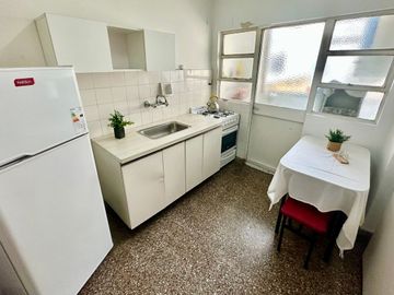 VENTA DPTO 3 AMB CONSTITUCION BALCON