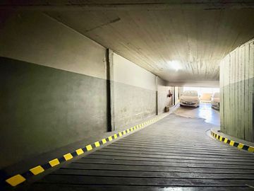 VENTA COCHERA  VILLA CRESPO GRAN UBICACIÓN PISO 4°