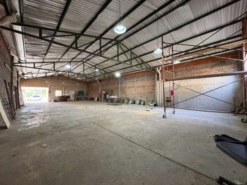 Galpon C/Depto en venta en Malvinas Argentinas