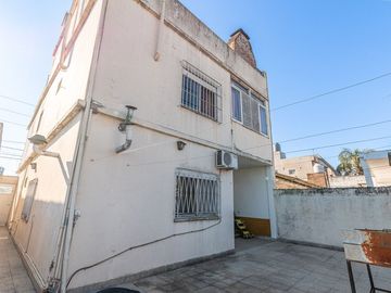 Venta PH 2 amb Boulogne planta baja jardin e/auto