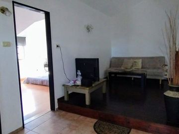 VENTA LOCAL O DEPOSITO CON VIVIENDA VILLA ADELINA