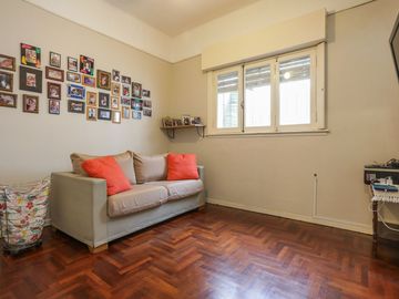 VENTA PH 3 amb + escritorio con TERRAZA Colegiales