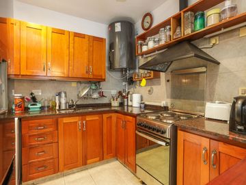 VENTA PH 3 amb + escritorio con TERRAZA Colegiales