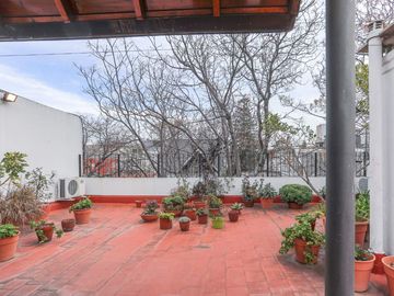 VENTA PH 3 amb + escritorio con TERRAZA Colegiales